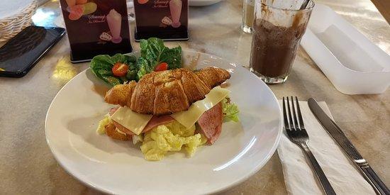 London Bus Cafe